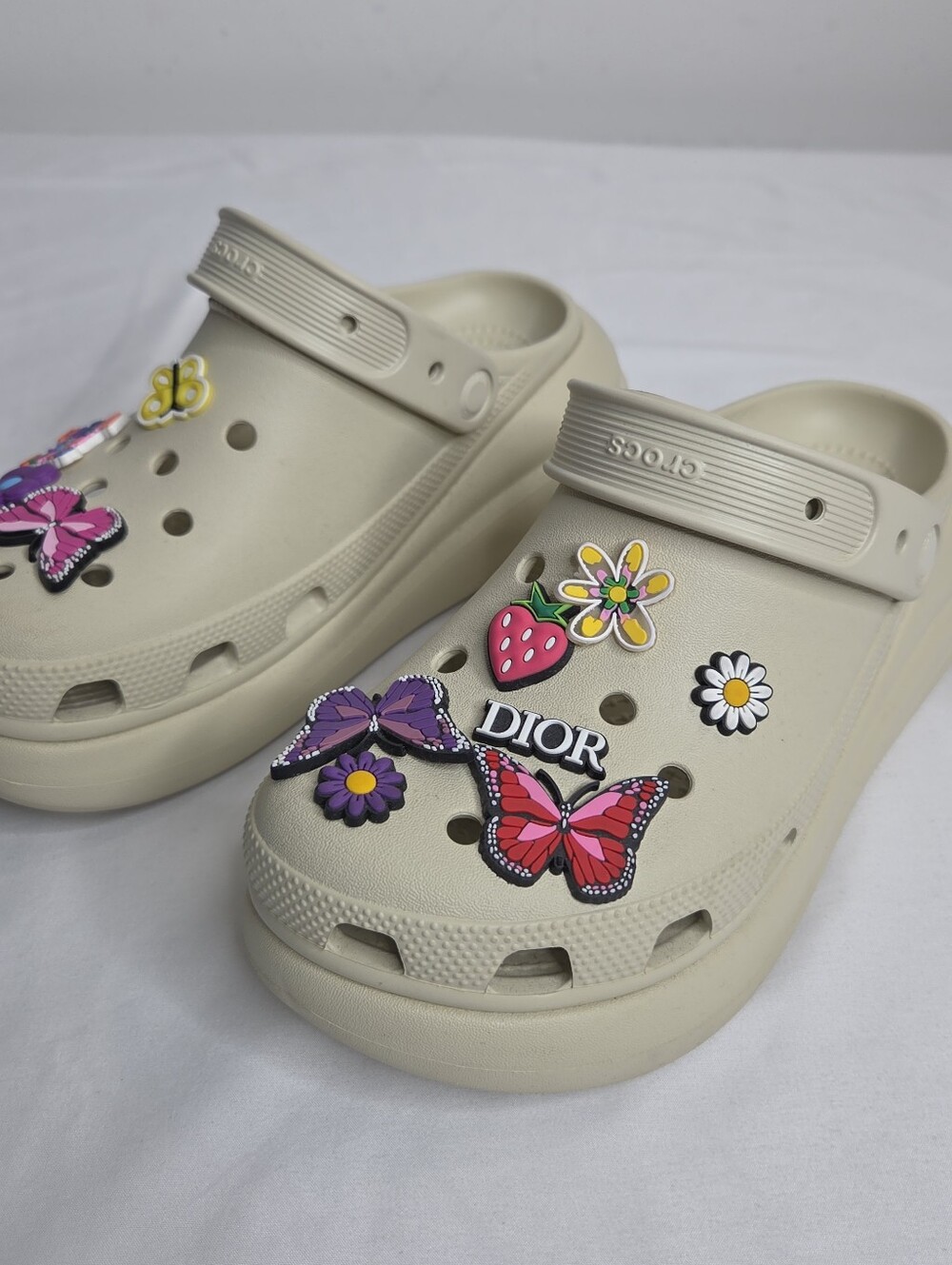 Mega Crocs Beige Size 8 Iconic COMFORT